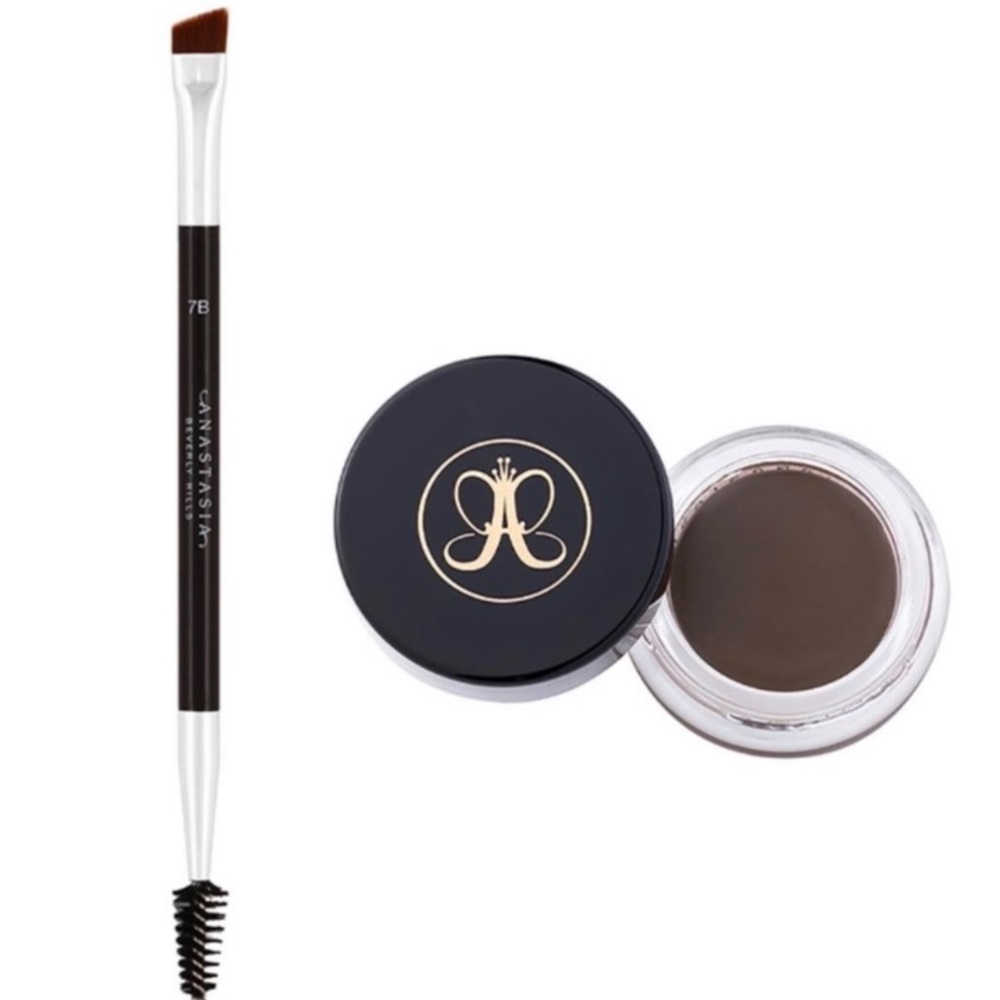 Anastasia Beverly Hills: DIPBROW POMADE (SHADE : DARK BROWN) & BRUSH 7B